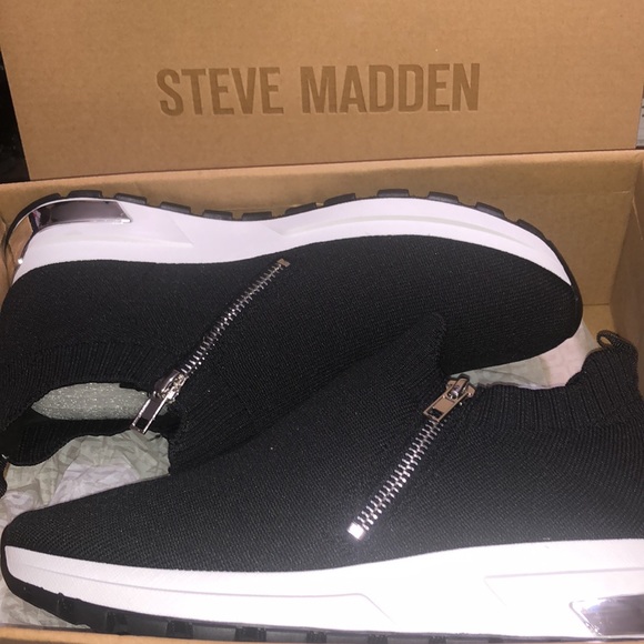 steve madden fly knit